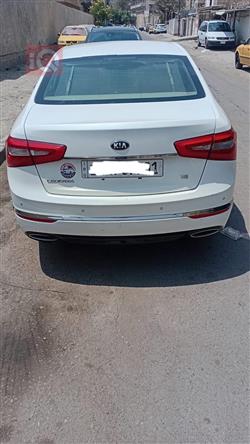 Kia Cadenza